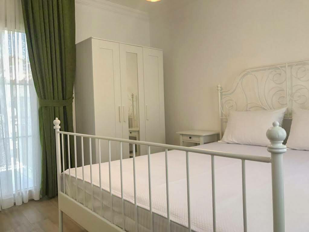 Отель Bellapais 58 Luxury Кешме Экстерьер фото